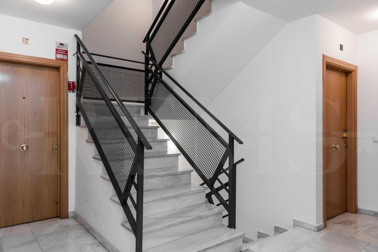 Designed Minimalist Apartment - Malaga Center By Rems Exterior photo